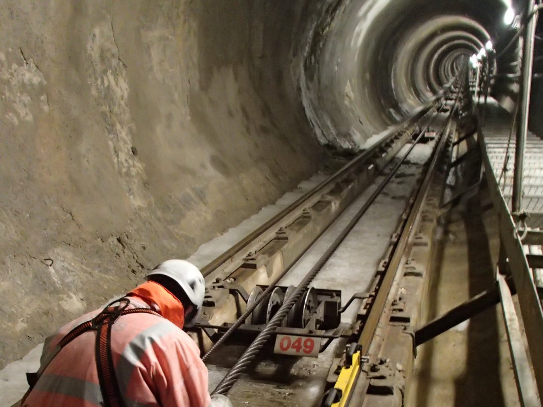 Funiculaire de Val d'Isère - Diagnostic pour la remise en état des rails et des soudures - 2016