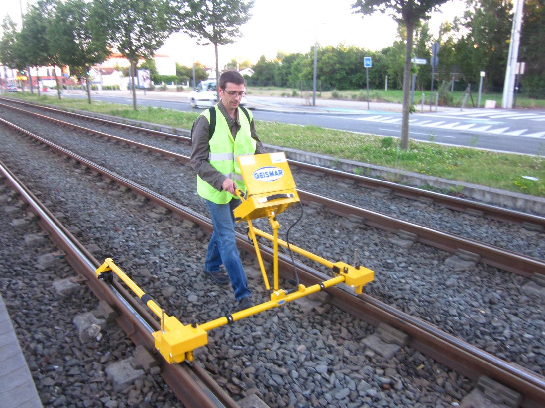 Tram de Bordeaux - Audit technique des voies et plateformes du réseau - 2014