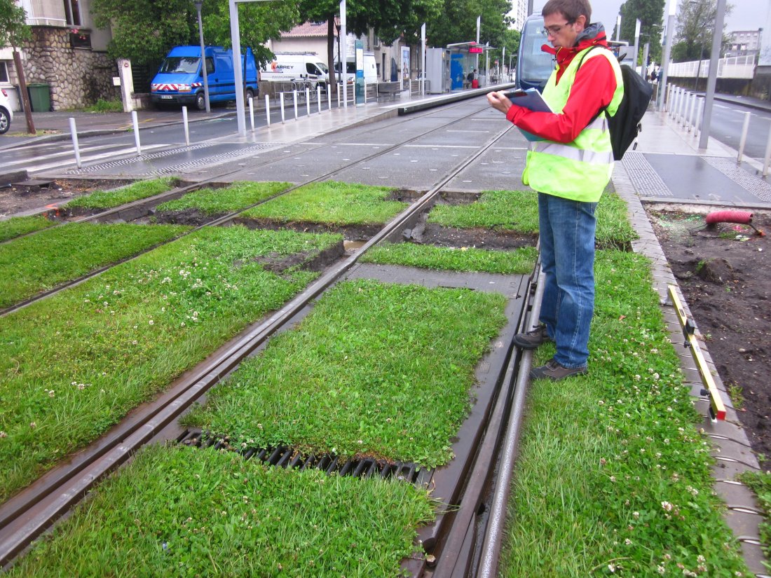 Tram de Bordeaux - Audit technique des voies et plateformes du réseau - 2014