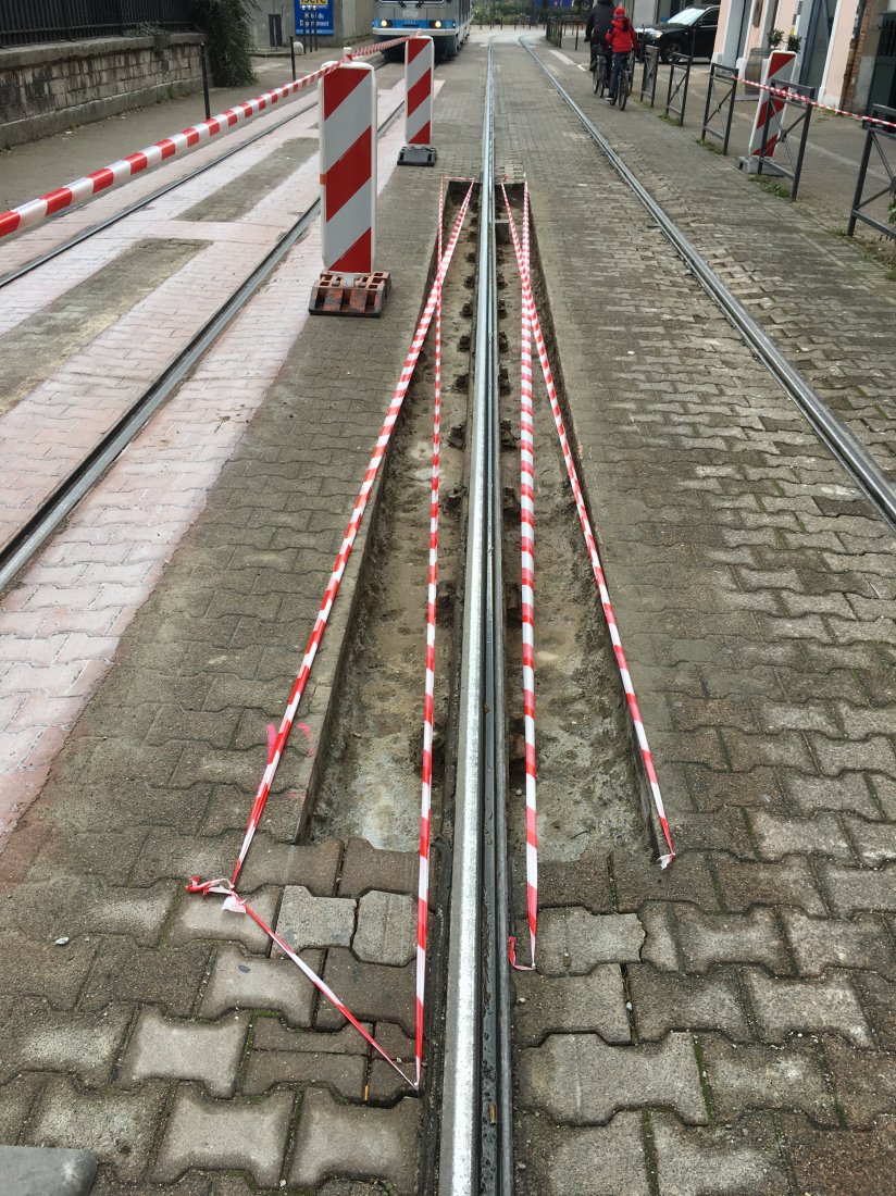 Tram de Grenoble - Rénovation des voies de plusieurs secteurs des Lignes A et B - 2009-2014