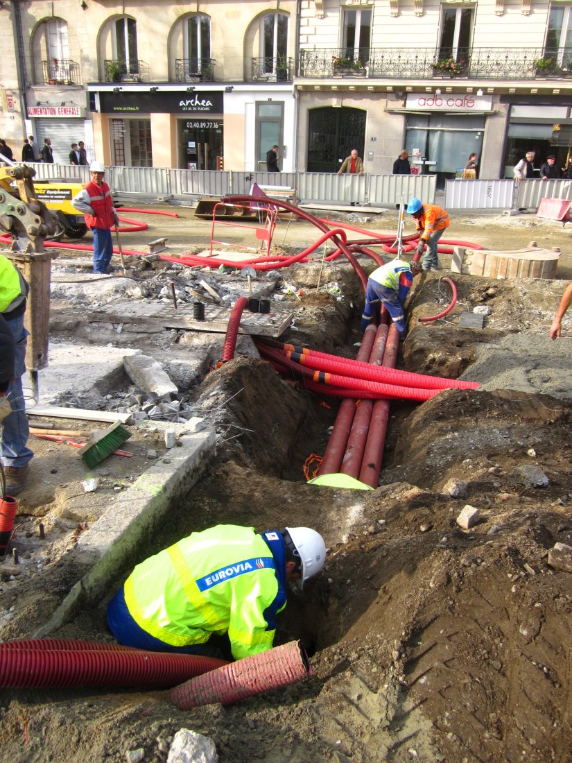 Rue de Strasbourg 2011 - Reconstitution des réseaux et artère feeder